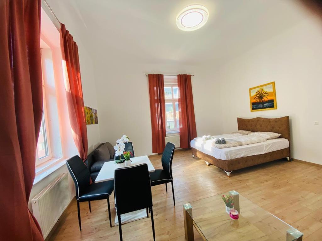 Quad-room Near Prater Stern Wien